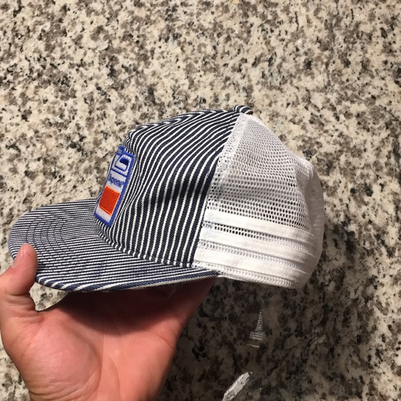 SUPREME Jug 5-panel mesh back Hat - Picture 5 of 7